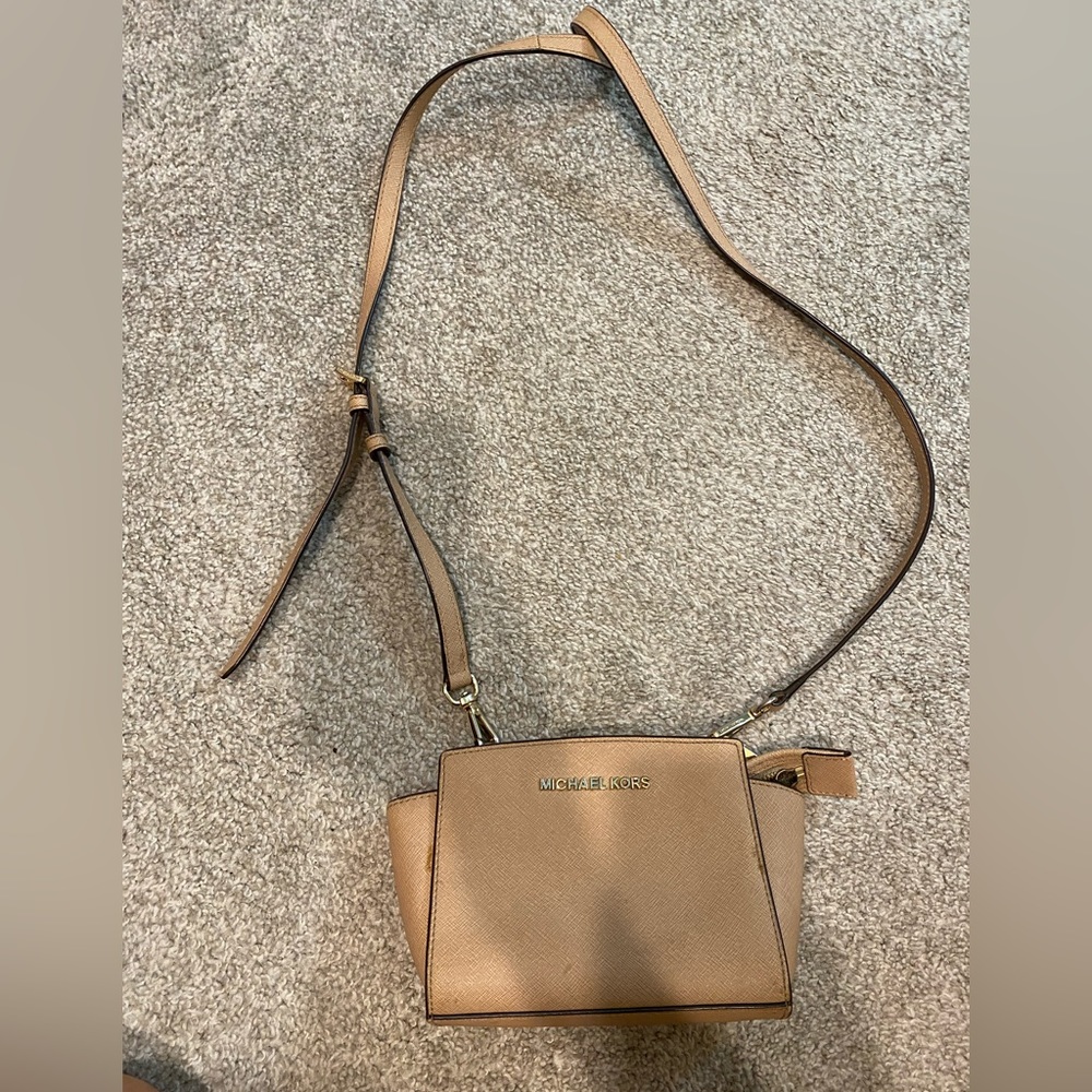 Michael Kors Selma Mini Crossbody